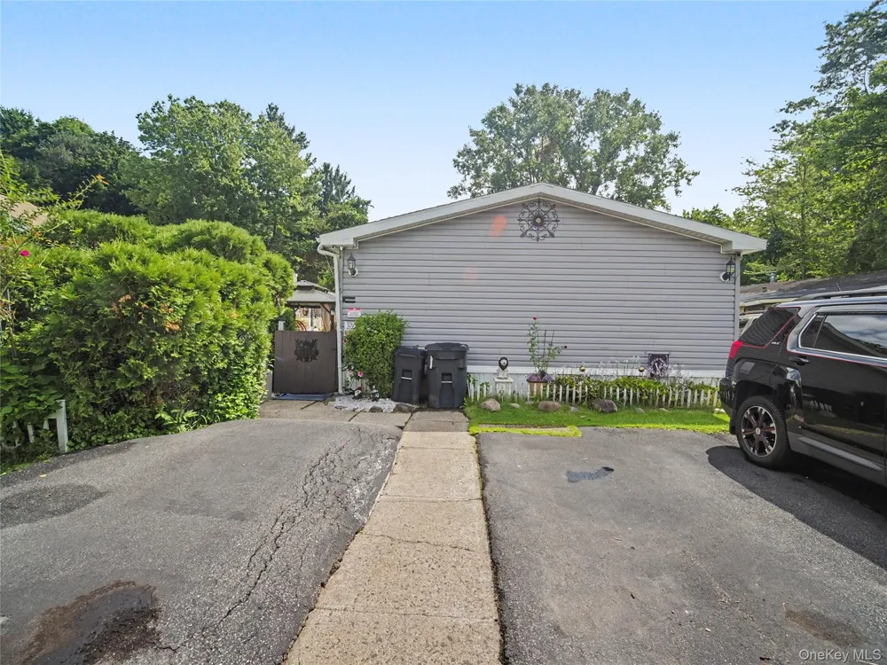 6 Hopf Nanuet, NY 10954