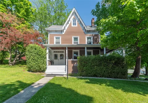 164 Greenwich Avenue