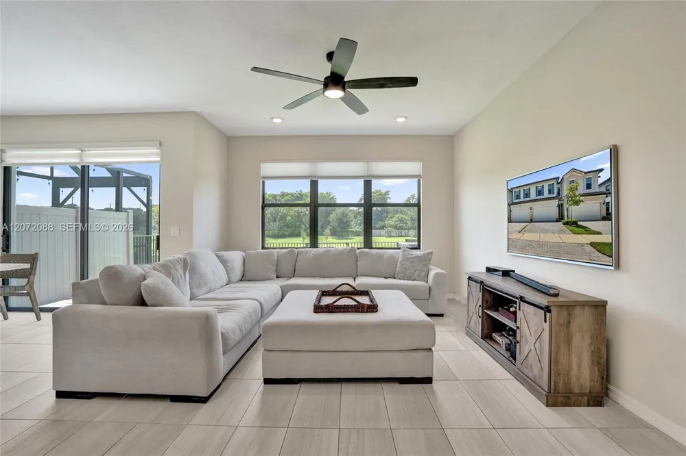 2138 S Appleton Cir S Oakland Park, FL 33309