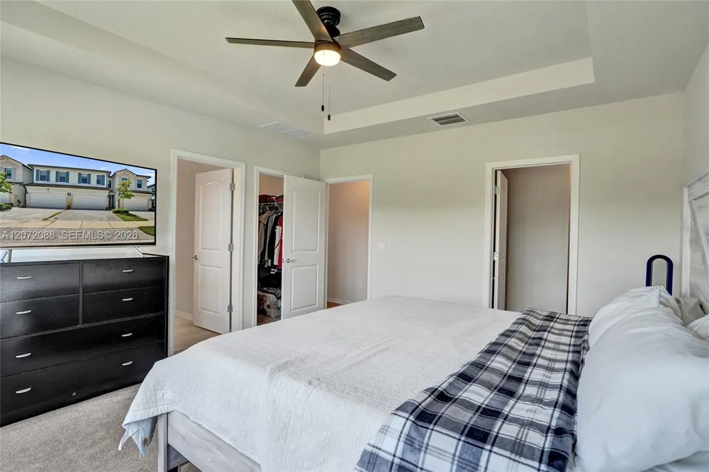 2138 S Appleton Cir S Oakland Park, FL 33309