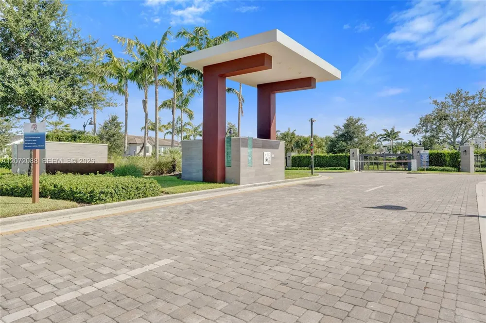 2138 S Appleton Cir S Oakland Park, FL 33309