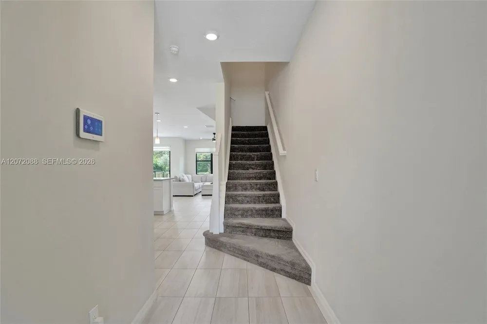 2138 S Appleton Cir S Oakland Park, FL 33309