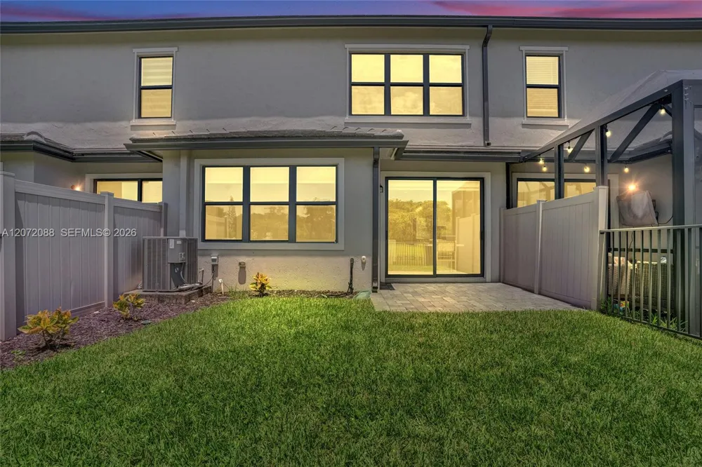 2138 S Appleton Cir S Oakland Park, FL 33309