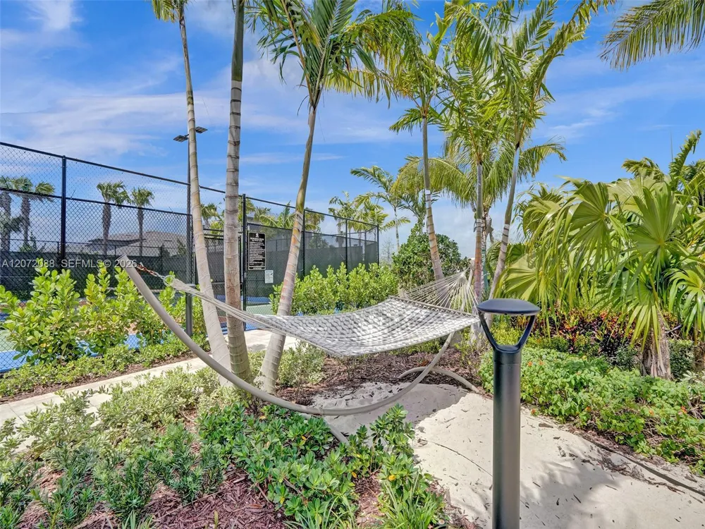 2138 S Appleton Cir S Oakland Park, FL 33309