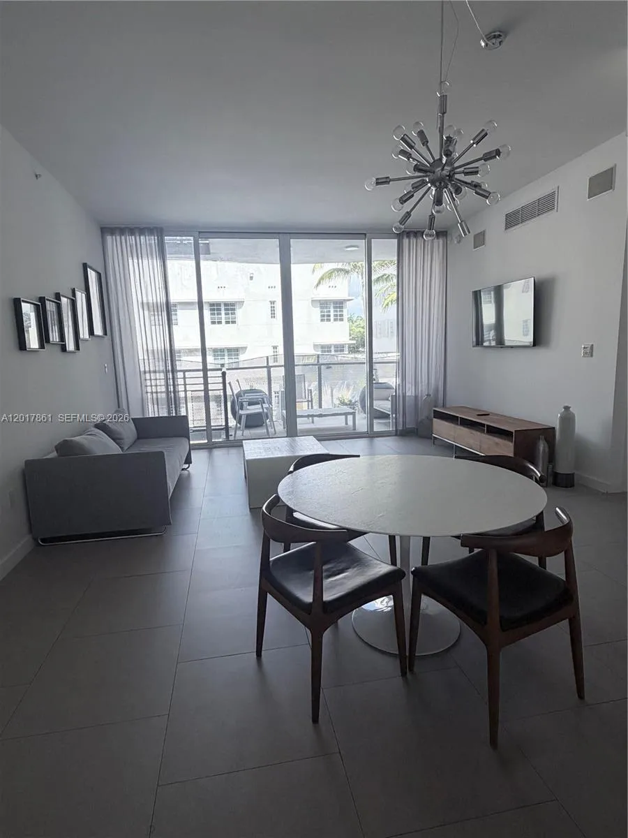 2100 Park Ave #202 Miami Beach, FL 33139