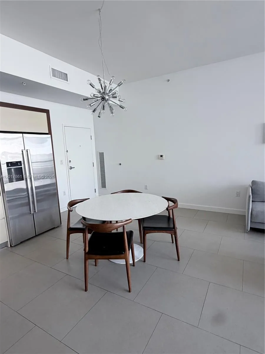 2100 Park Ave #202 Miami Beach, FL 33139