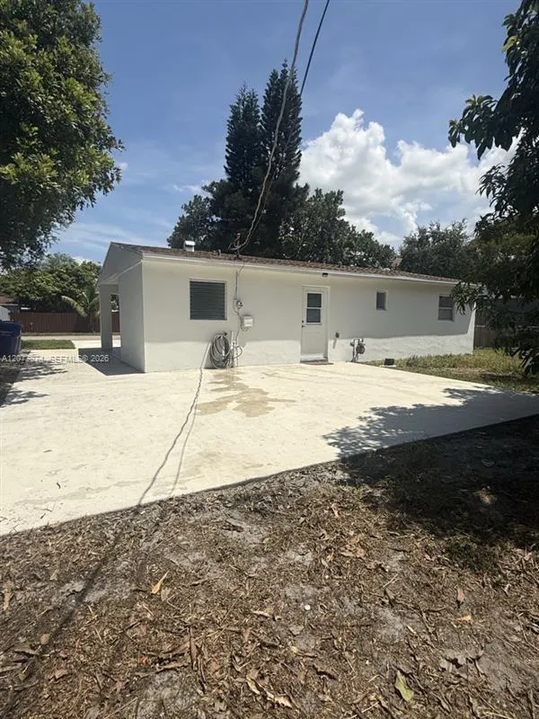 7170 Custer St Hollywood, FL 33024