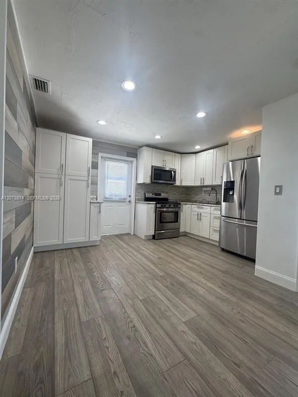 7170 Custer St Hollywood, FL 33024