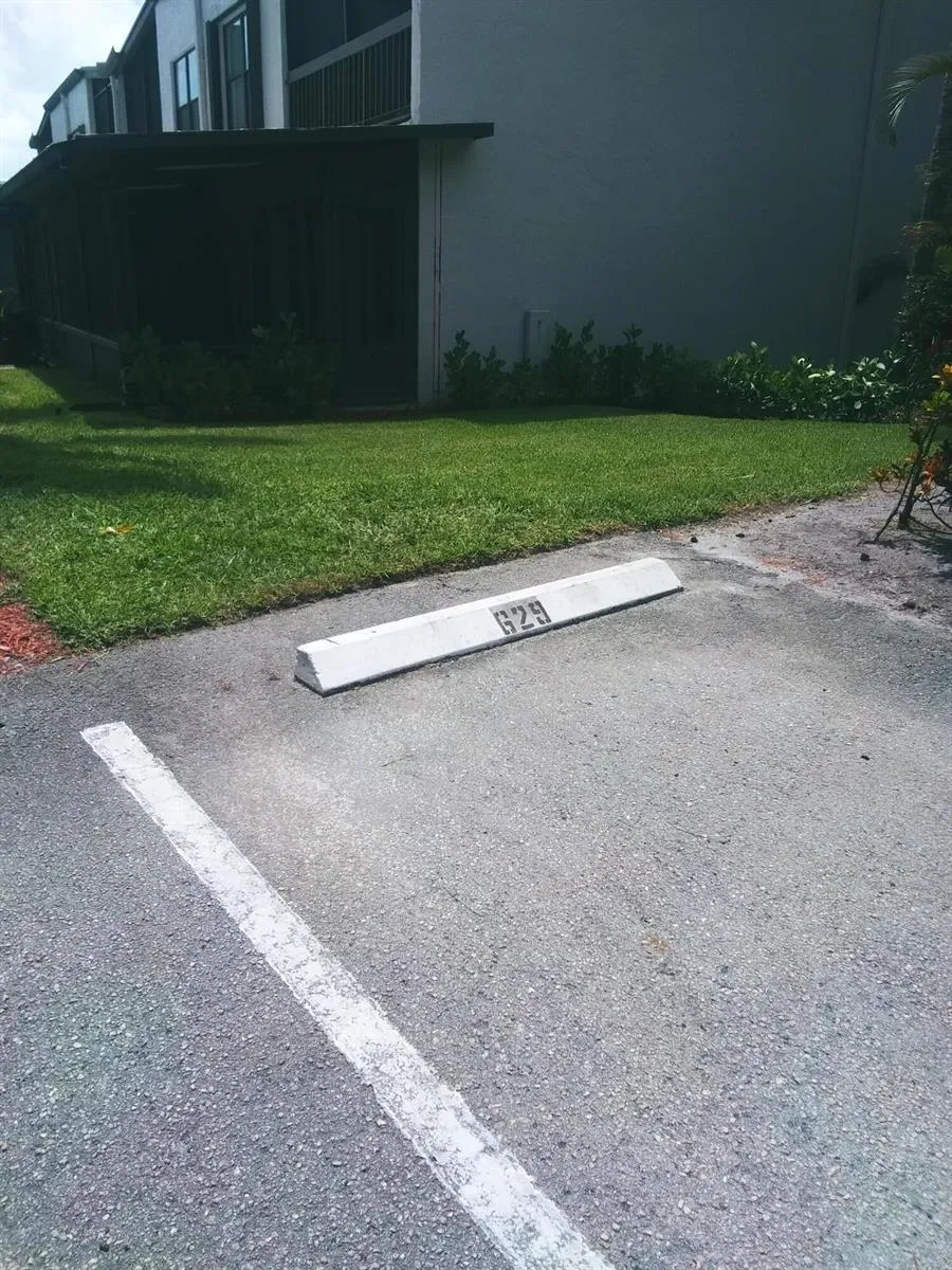 9727 New River Canal Road #629 Plantation, FL 33324