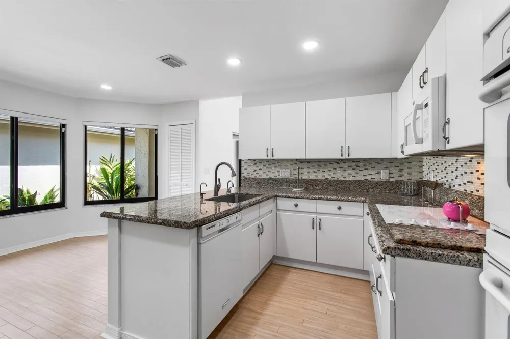 15441 Strathearn Drive Delray Beach, FL 33446