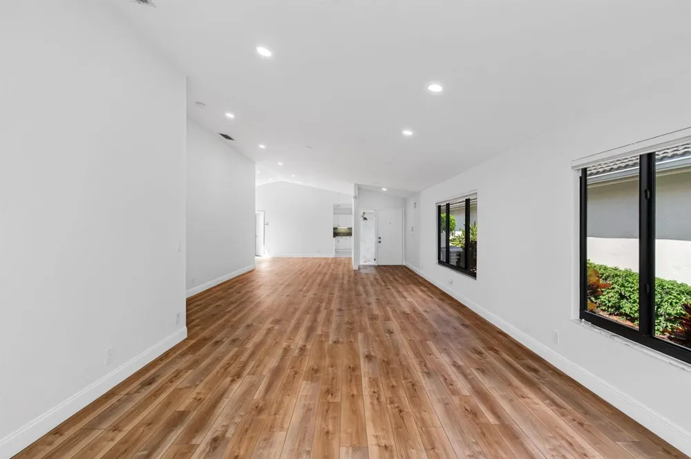 15441 Strathearn Drive Delray Beach, FL 33446