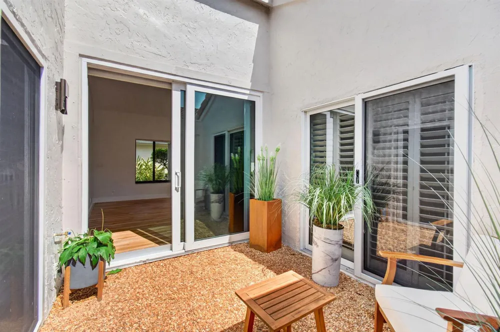 15441 Strathearn Drive Delray Beach, FL 33446