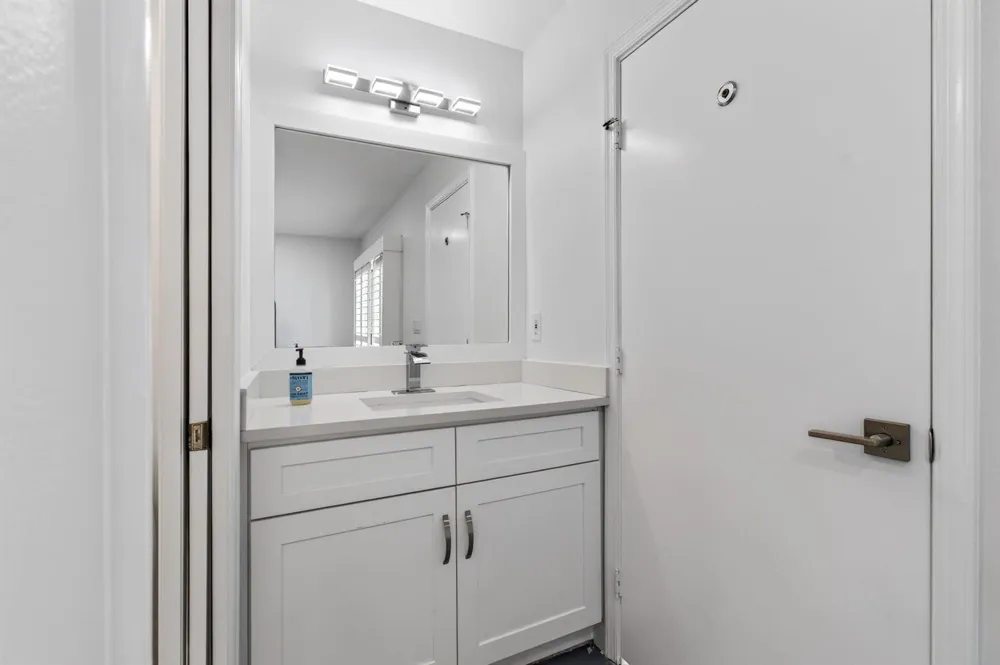15441 Strathearn Drive Delray Beach, FL 33446