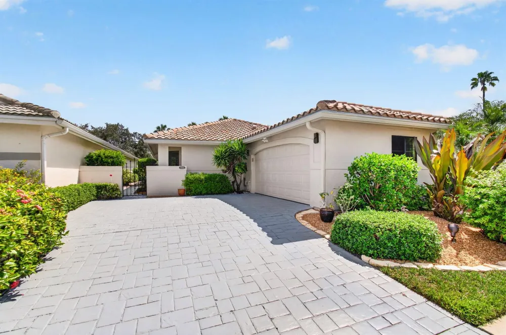 15441 Strathearn Drive Delray Beach, FL 33446