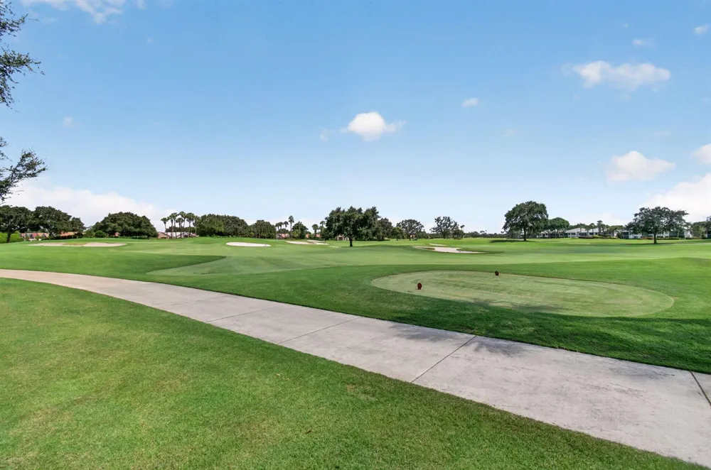 15441 Strathearn Drive Delray Beach, FL 33446