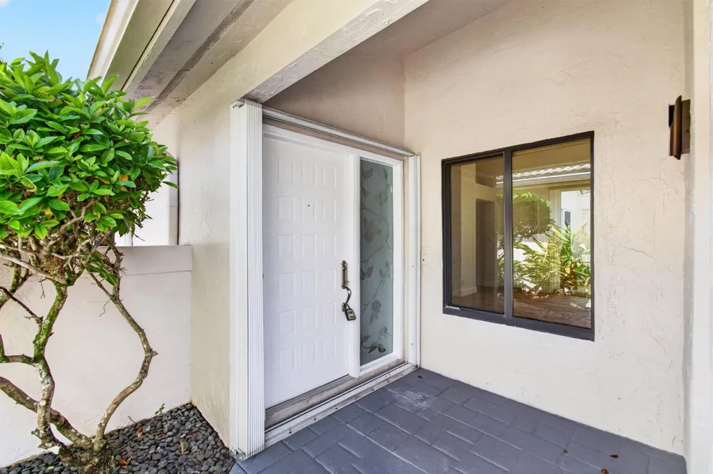15441 Strathearn Drive Delray Beach, FL 33446