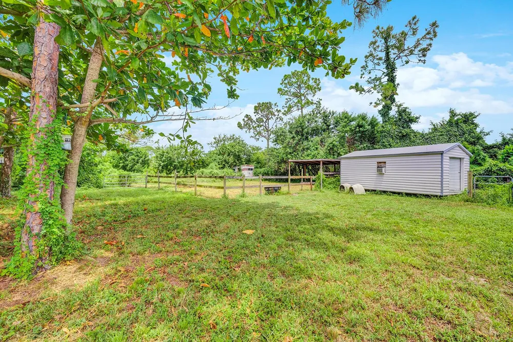 14281 79th Court Loxahatchee, FL 33470