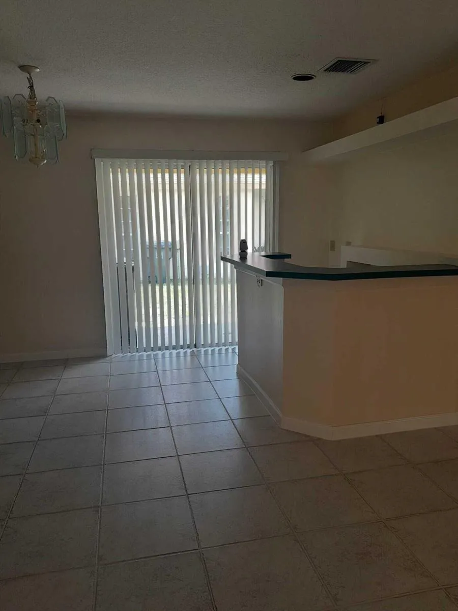 14063 Wellington Trace #63 Wellington, FL 33414