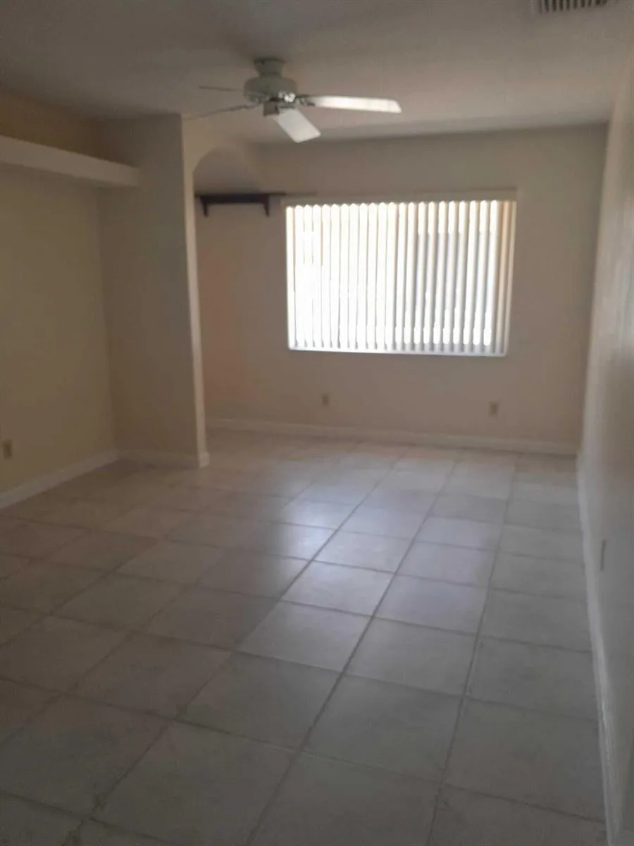 14063 Wellington Trace #63 Wellington, FL 33414