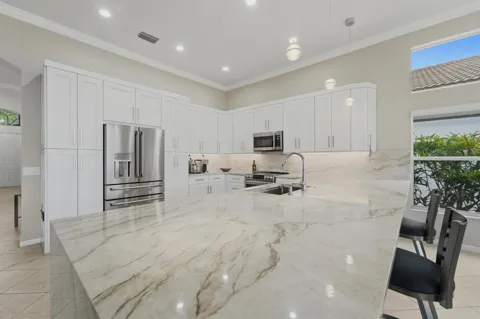 9841 Casa Mar Drive