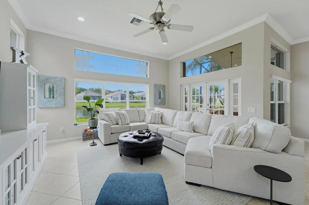 9841 Casa Mar Drive Lake Worth, FL 33467