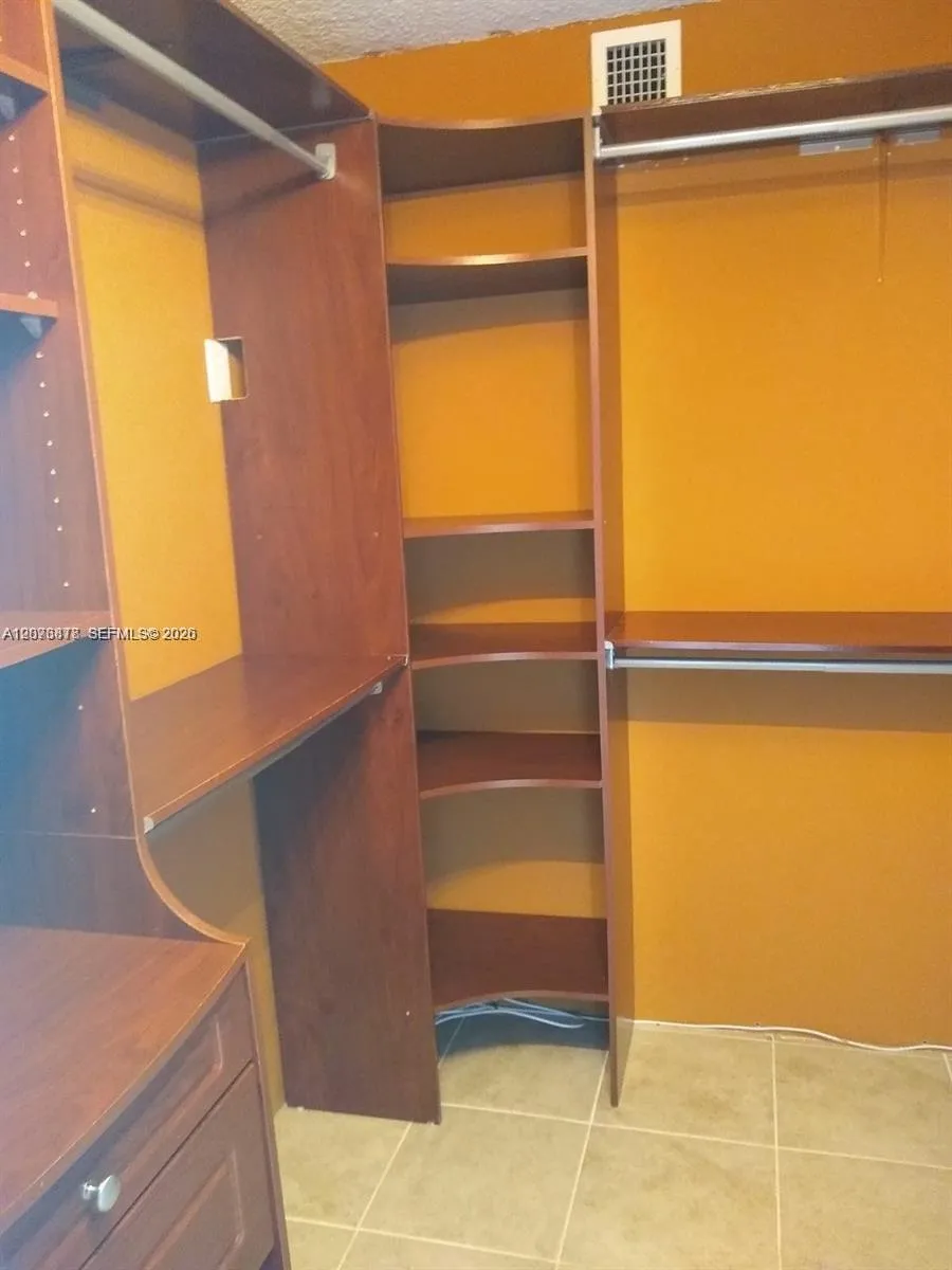 401 Golden Isles Dr #211 Hallandale Beach, FL 33009
