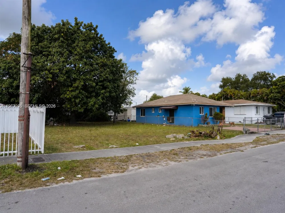 7610 NW 15th Ave Miami, FL 33147