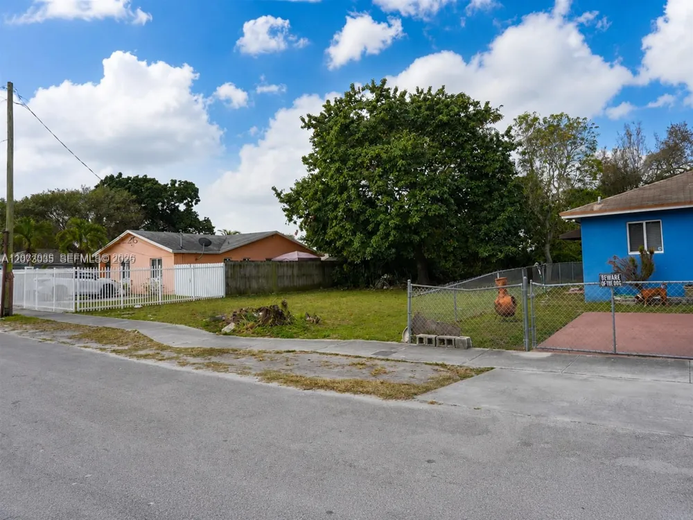 7610 NW 15th Ave Miami, FL 33147