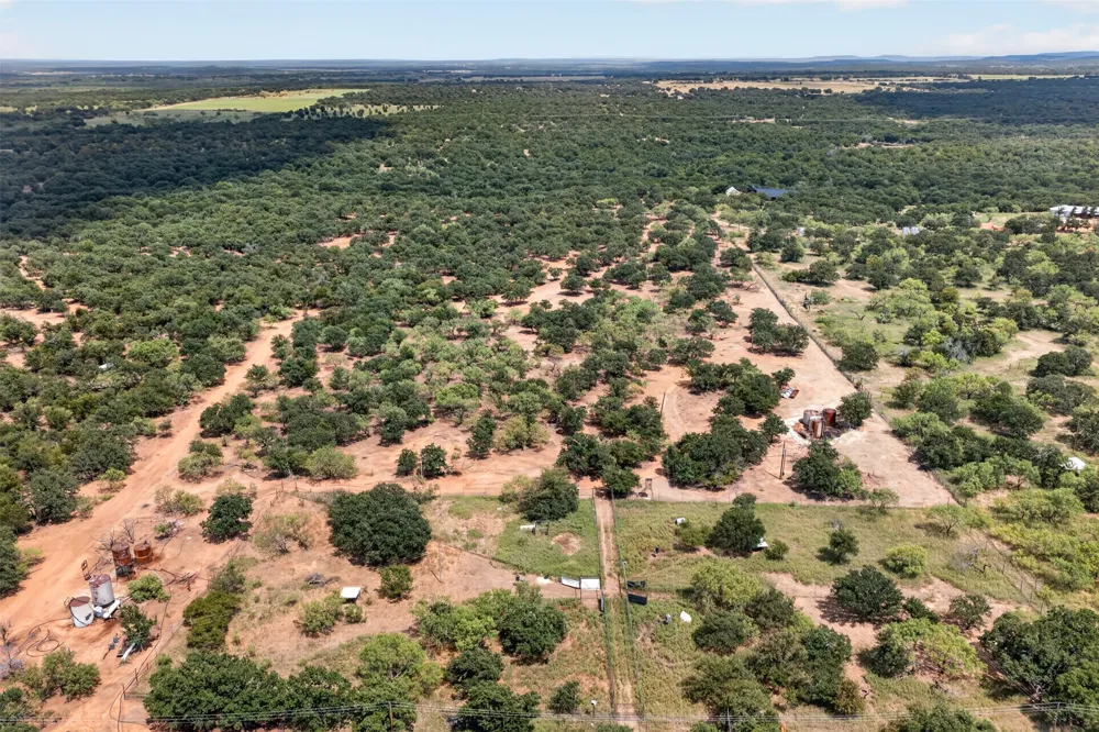 400 Pumphrey Road Loving, TX 76460