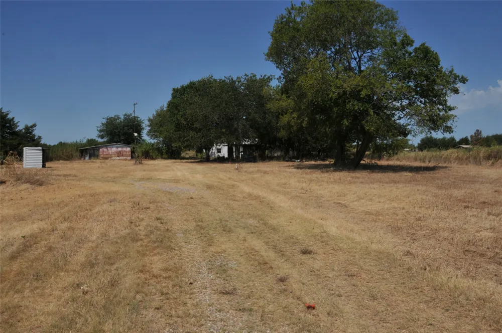 9730 S Hwy 78 Leonard, TX 75452