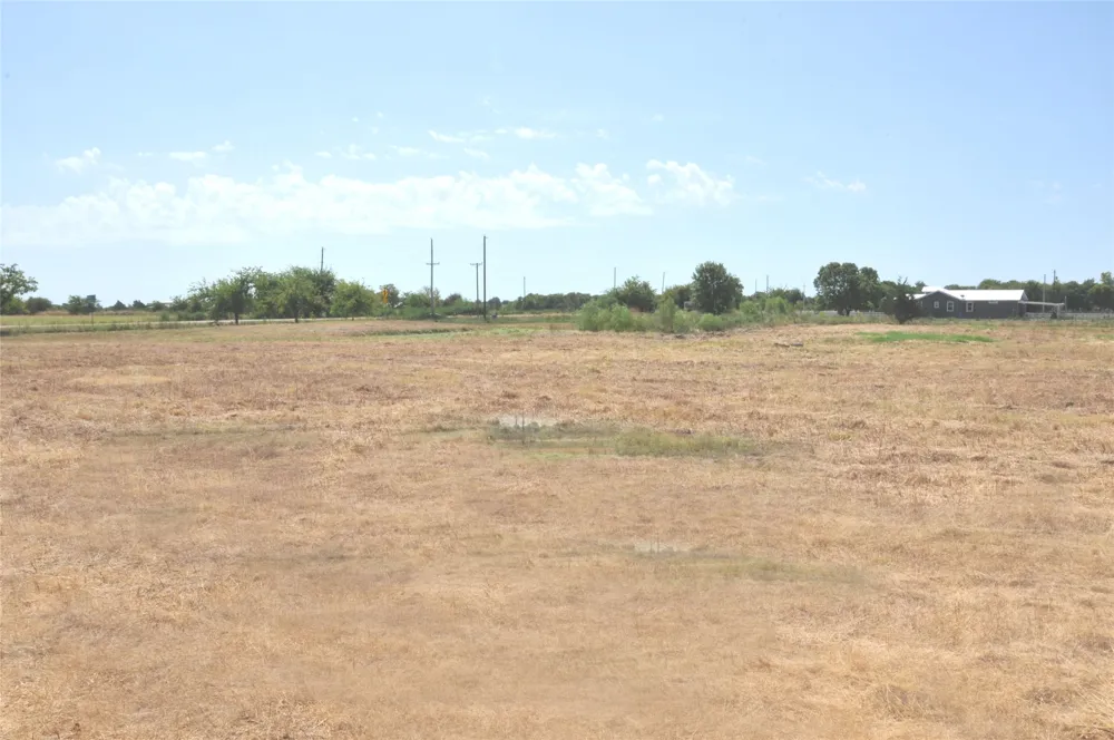9730 S Hwy 78 Leonard, TX 75452