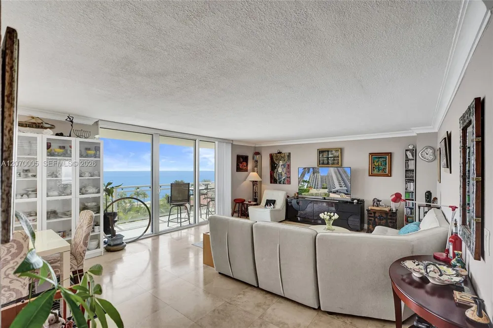2030 S Ocean Dr #512 Hallandale Beach, FL 33009