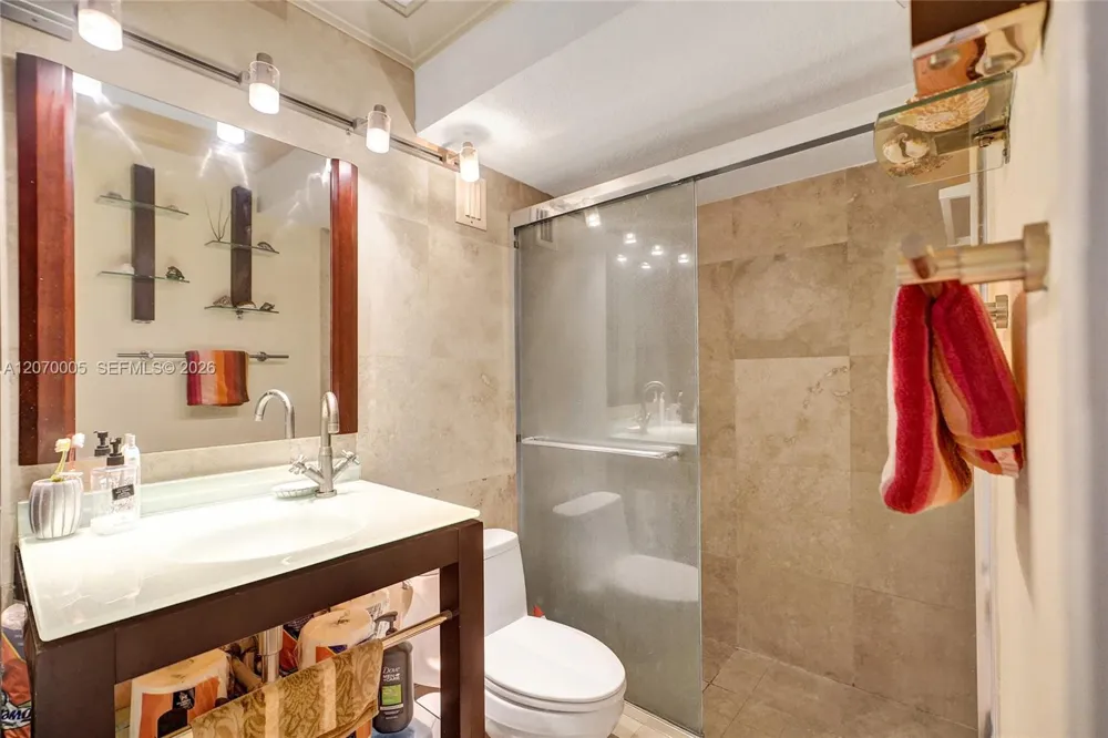 2030 S Ocean Dr #512 Hallandale Beach, FL 33009