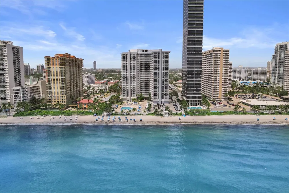 2030 S Ocean Dr #512 Hallandale Beach, FL 33009