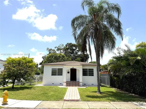 120 SW 59th Ave
