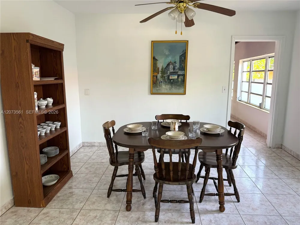 120 SW 59th Ave Miami, FL 33144