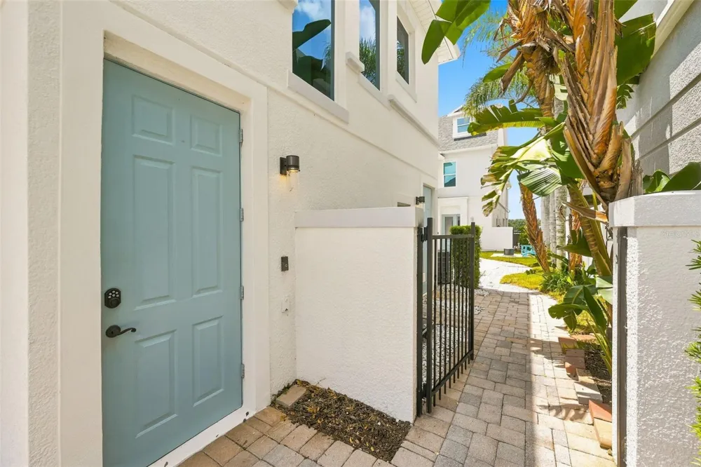 1530 COROLLA COURT Reunion, FL 34747
