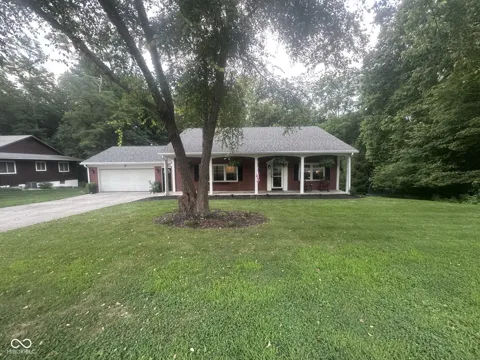 2 Locust Hill Street