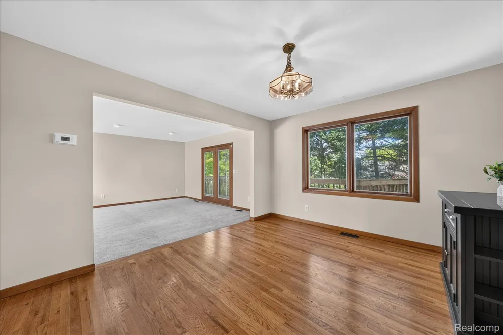 5954 Snow Apple Drive Independence Charter Township, MI 48346