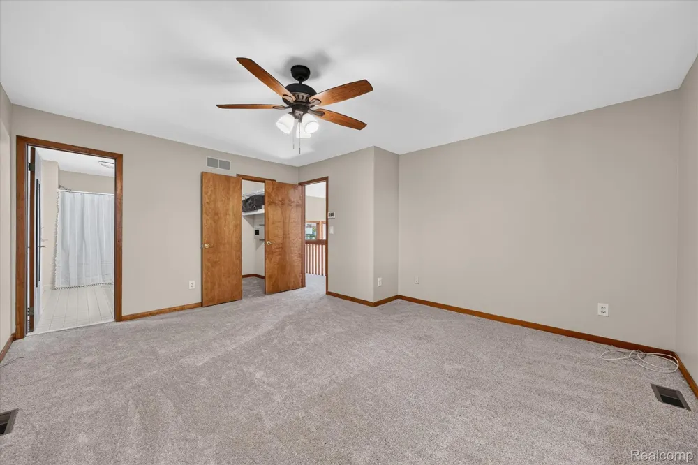 5954 Snow Apple Drive Independence Charter Township, MI 48346