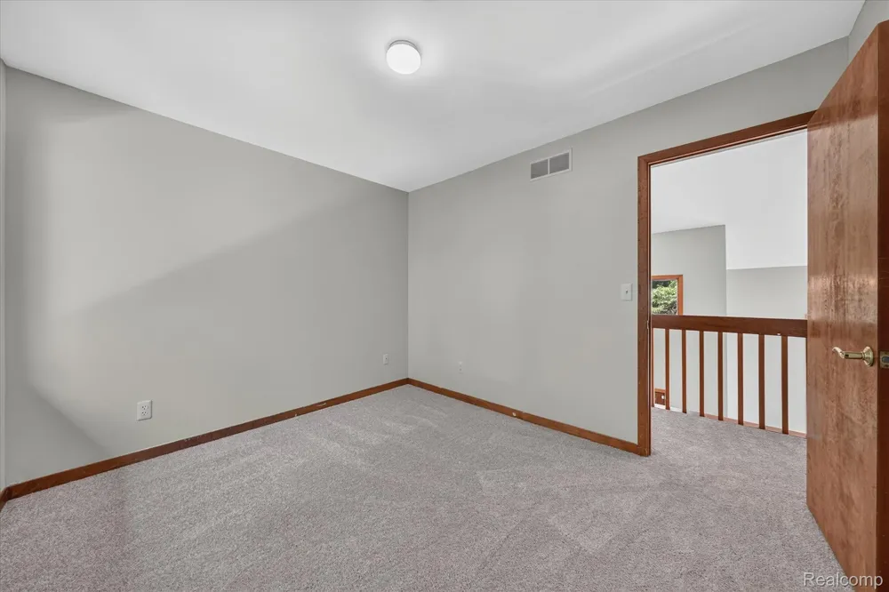 5954 Snow Apple Drive Independence Charter Township, MI 48346
