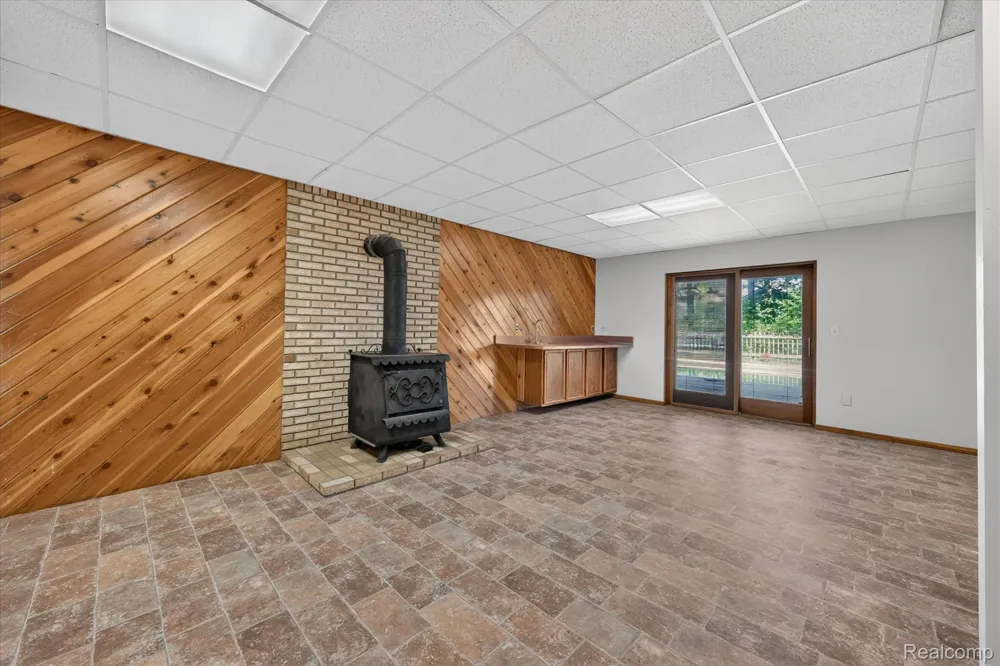 5954 Snow Apple Drive Independence Charter Township, MI 48346