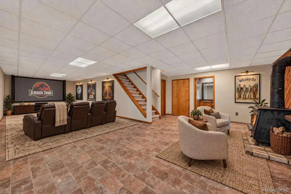 5954 Snow Apple Drive Independence Charter Township, MI 48346