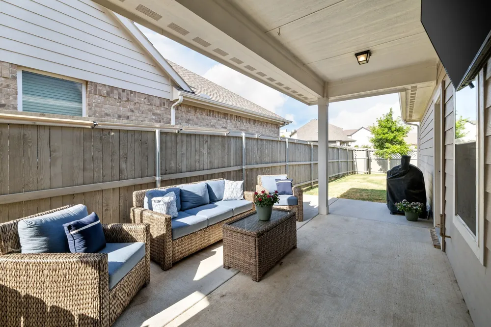 816 Pearl Place Northlake, TX 76247