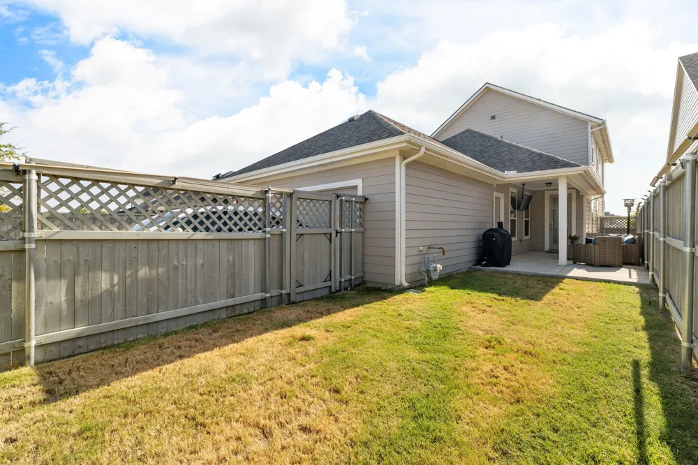 816 Pearl Place Northlake, TX 76247