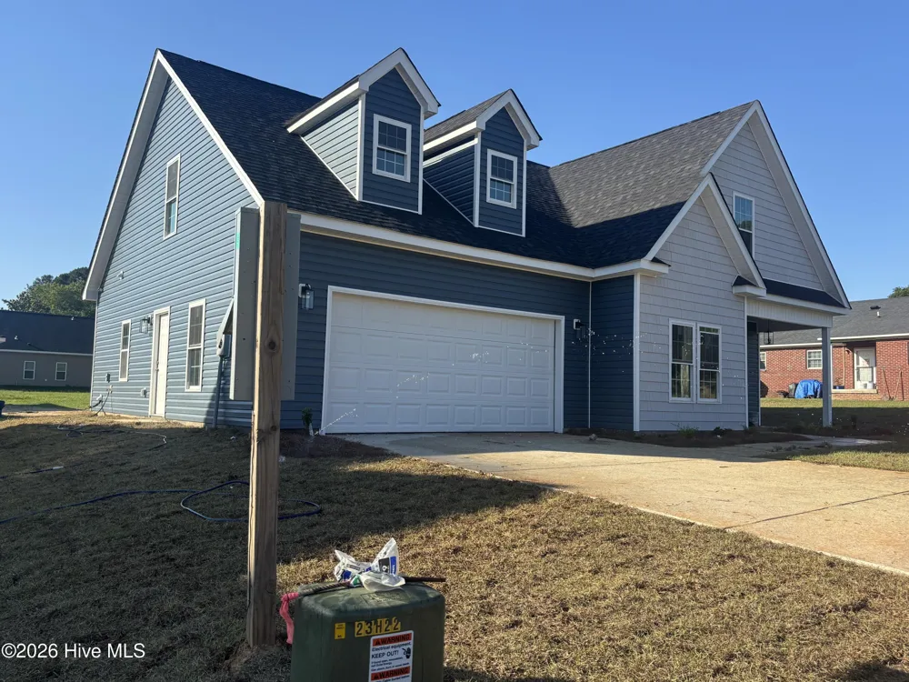 404 Holmes Street Clinton, NC 28328