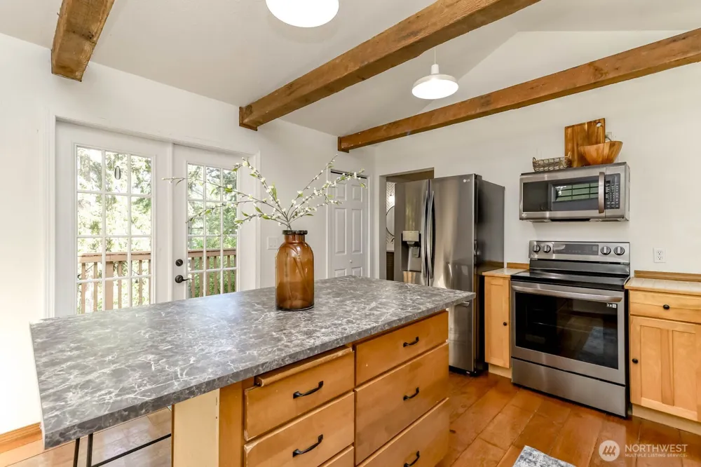 15918 41st Street E Sumner, WA 98391