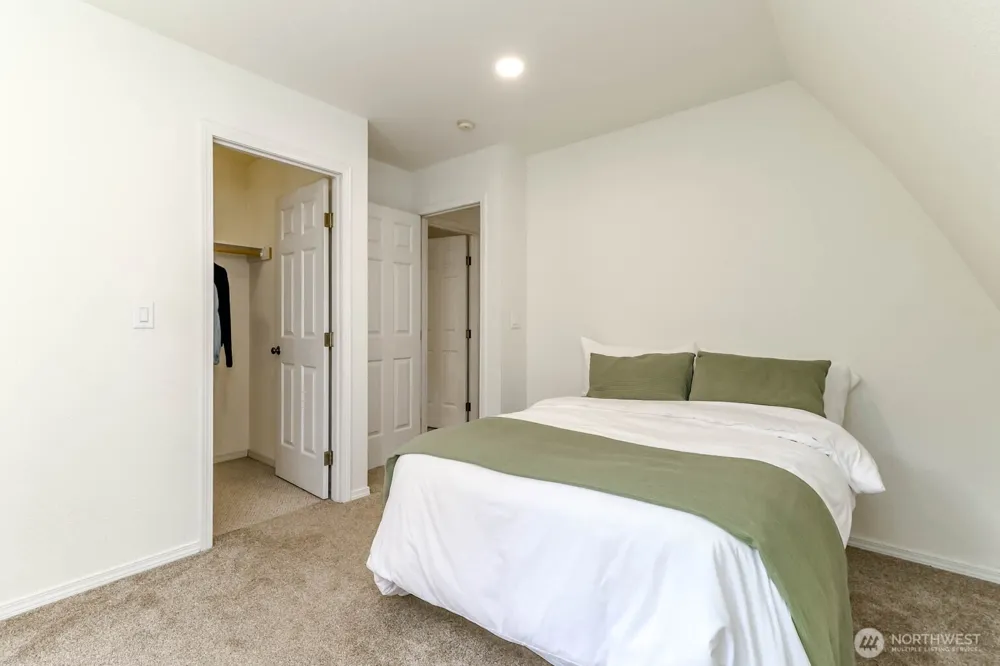 15918 41st Street E Sumner, WA 98391