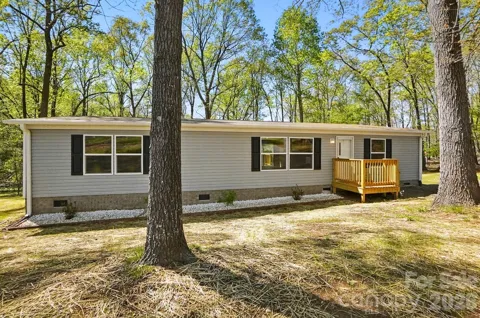 110 Matthew Drive