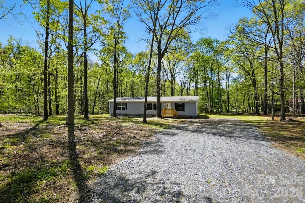 110 Matthew Drive Kings Mountain, NC 28086